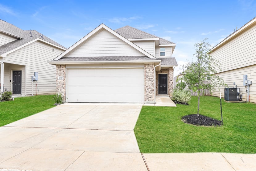 2326 Applewhite Meadow (2)