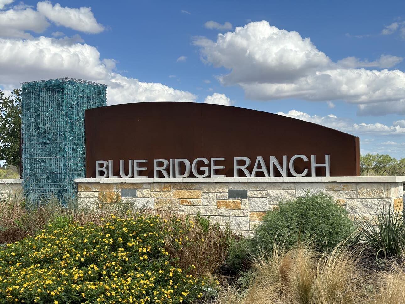 [Z1]BlueRidgeRanch-Entrance